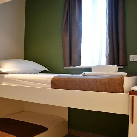 House Sweet Dreams Holiday home Pucisca