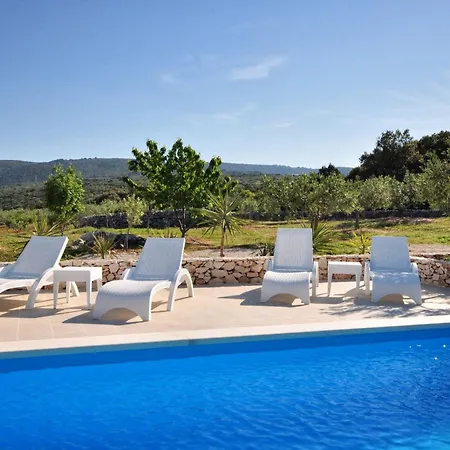 House Sweet Dreams Holiday home Pucisca